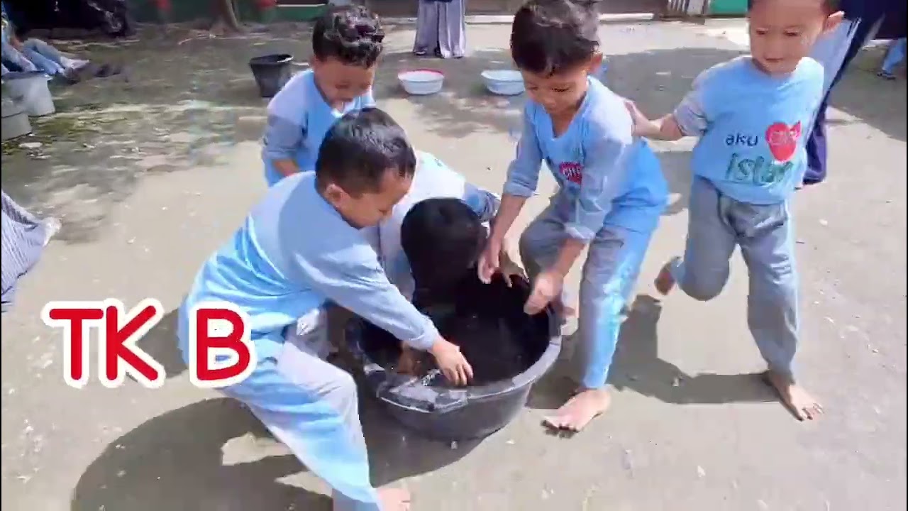 Fun Game Menangkap Ikan Lele #semuaorang #sekolah #islam #ummulquro #kradenan #grobogan #fypシ゚viral 
