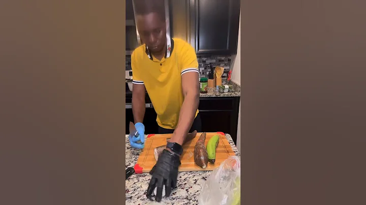 About to prepare Sunday fufu from big cassava and unripe plantain #nigerianfood #ghanaianfood