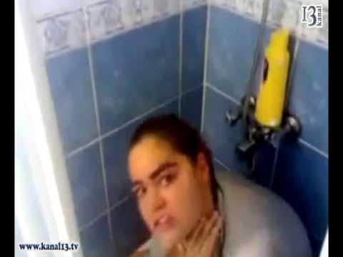 Tarzan porno videolarini onlayn tomosha qiling Ishi yotoqxonasida porno