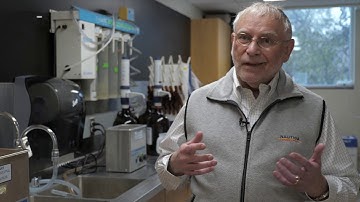 Potentially toxic chemicals from LCD displays in nearly half of household dust samples tested