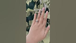 Banyak yang belom tau arti penempatan cincin di jari, jangan sampe salah ya