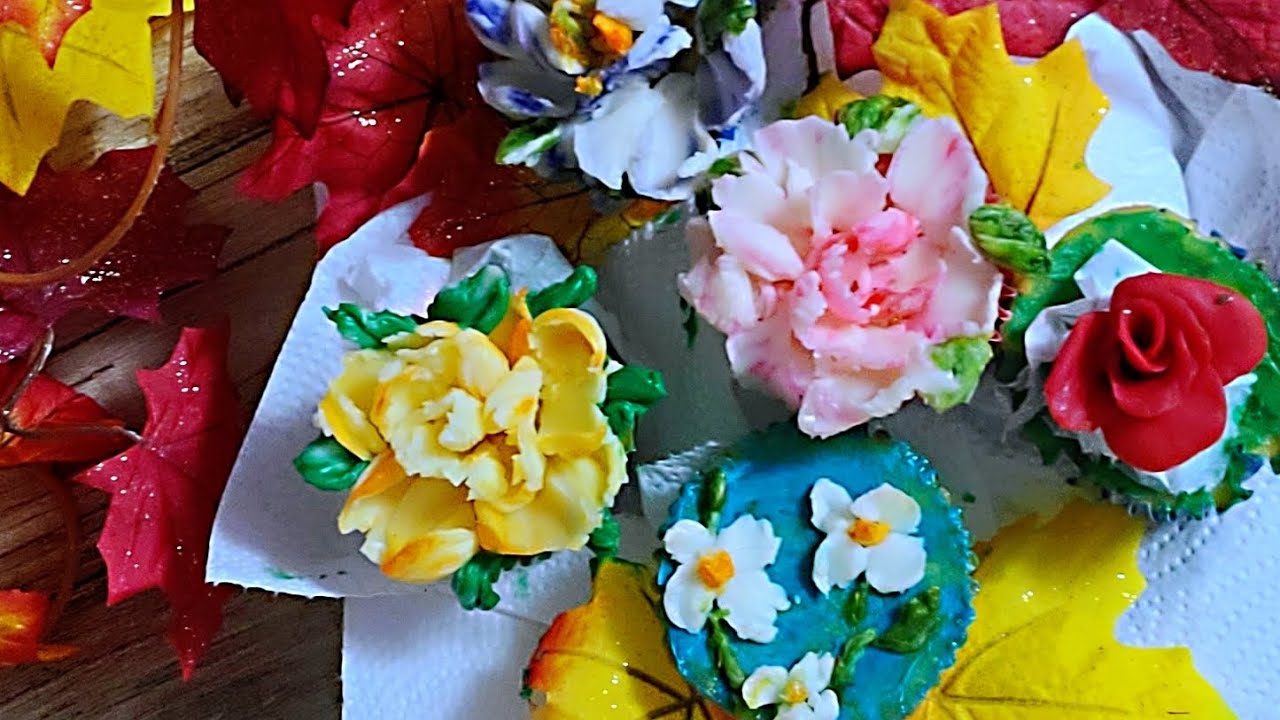 How to make palette knife buttercream flowers for cupcakescakedecoration刮刀花蛋糕amazing fall