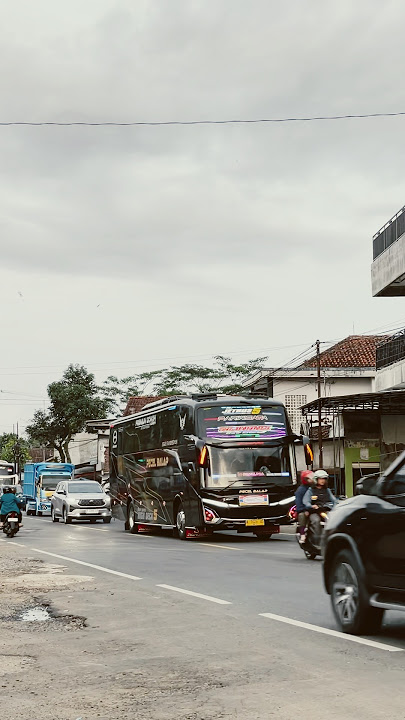 Bus Pariwisata Pecel Balap Full Basuri