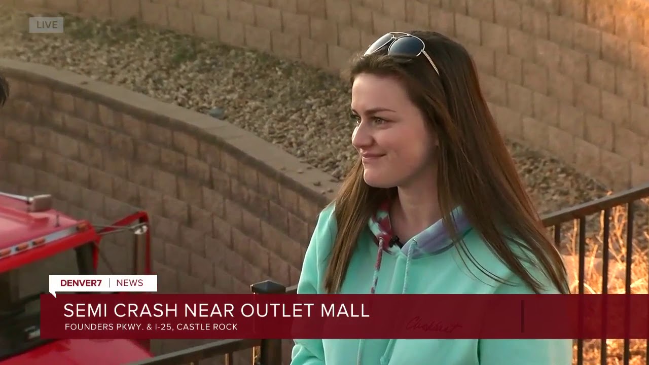 18wheeler involved in 5vehicle crash in Castle Rock; 5 injured when 2