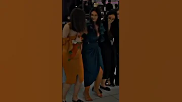 ضبي نهودج بينا ضبيهن عيب انتي بنيا ولا بياعت حاليب 