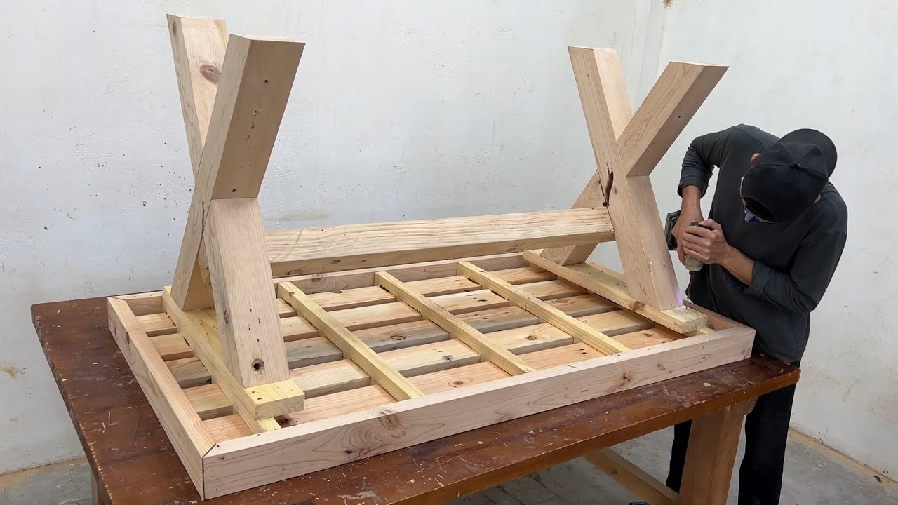 Amazing Old Wood Recycling Project For Work Woodworking Cheap Top
