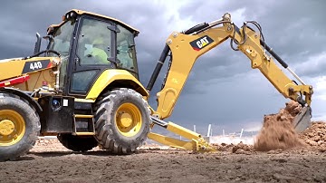 Cat® 440 and 450 Backhoe Loader Overview