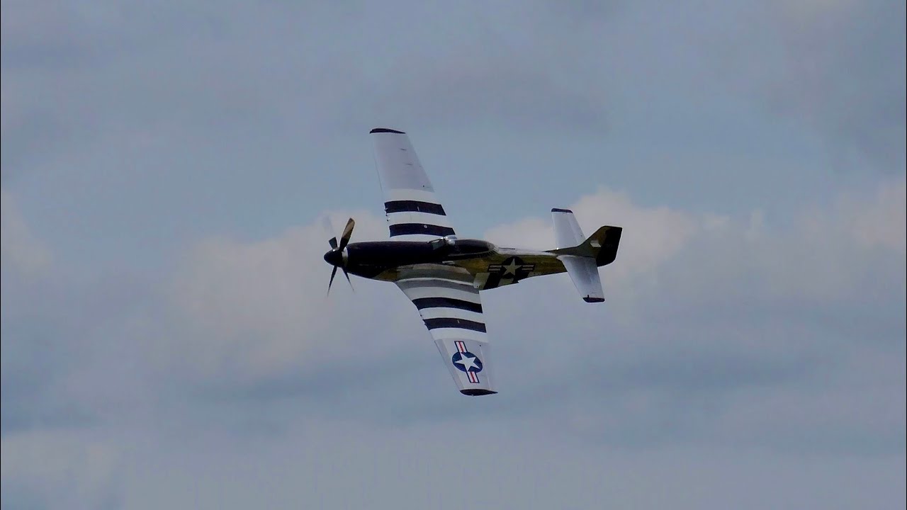 P51 Quick Silver performing at the Vidalia Onion Festival Air Show