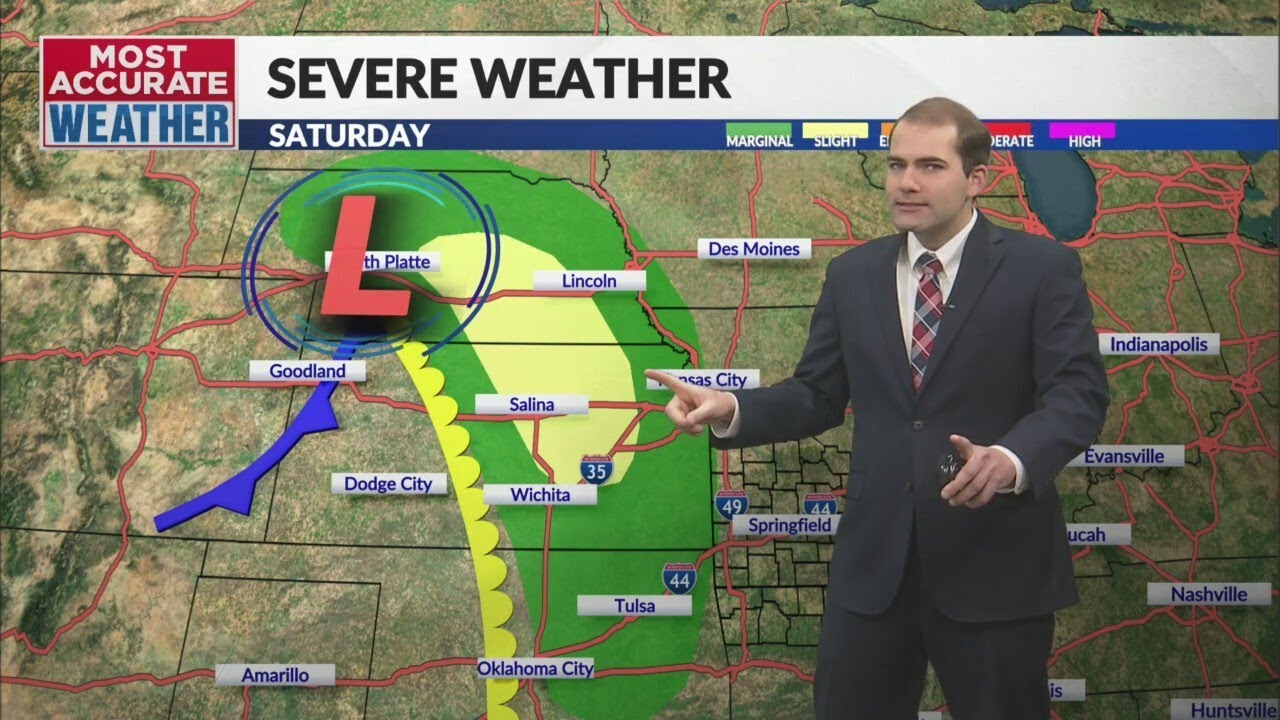 Warm and windy weekend with rain and storm chances - YouTube
