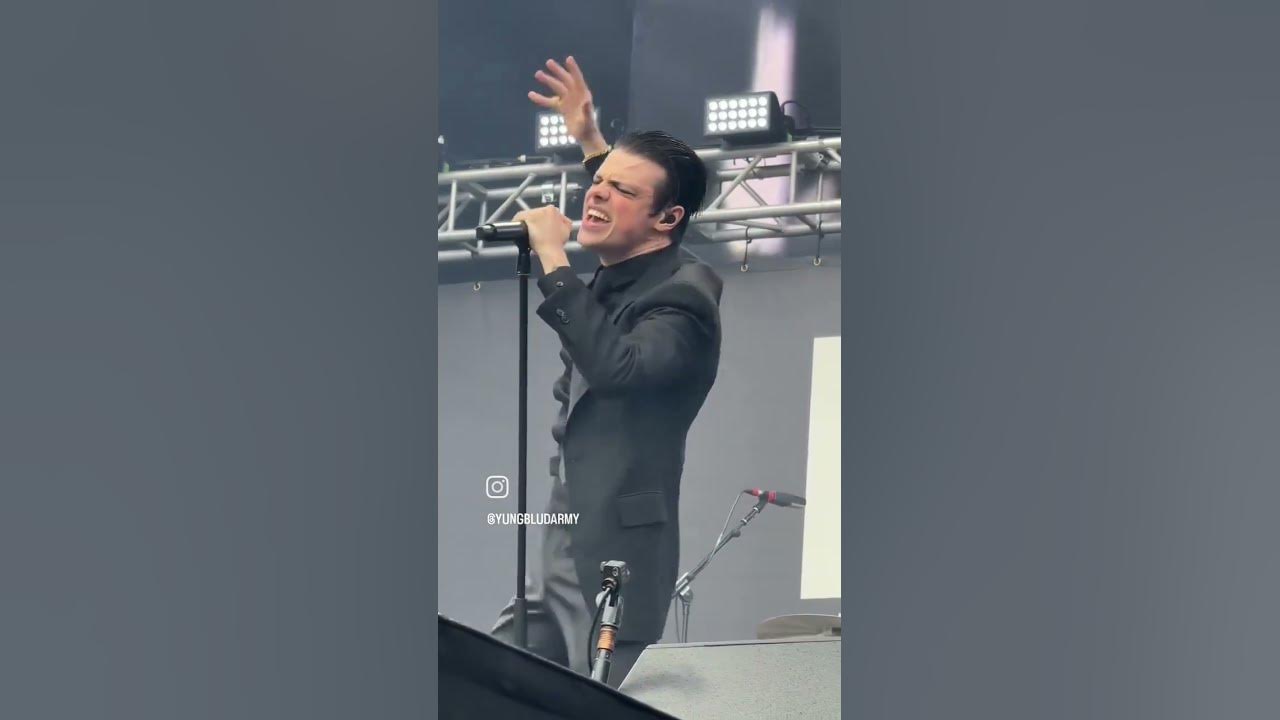 Yungblud Performing Changes Live At Back To The Beginning Show Last Gig Tribute #yungblud Rip Ozzy Yungblud Performing Changes Live At Back To The Beginning Show Last Gig Tribute #yungblud Rip Ozzy