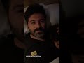 يزن السيد يلتقي ابنه يعرب بعد غياب ويوثق لحظاتهما الطريفة معا 
