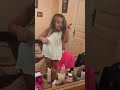 قدام مرايتها قدام مرايتها