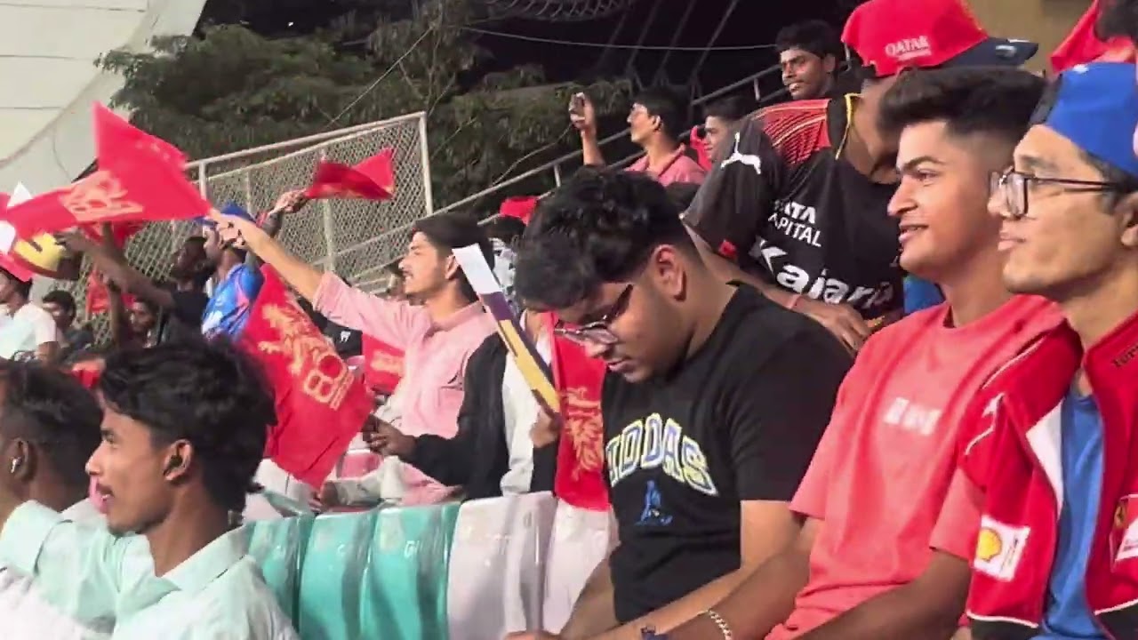 WPL CRICKET MATCH DEKHNE GAYE THE