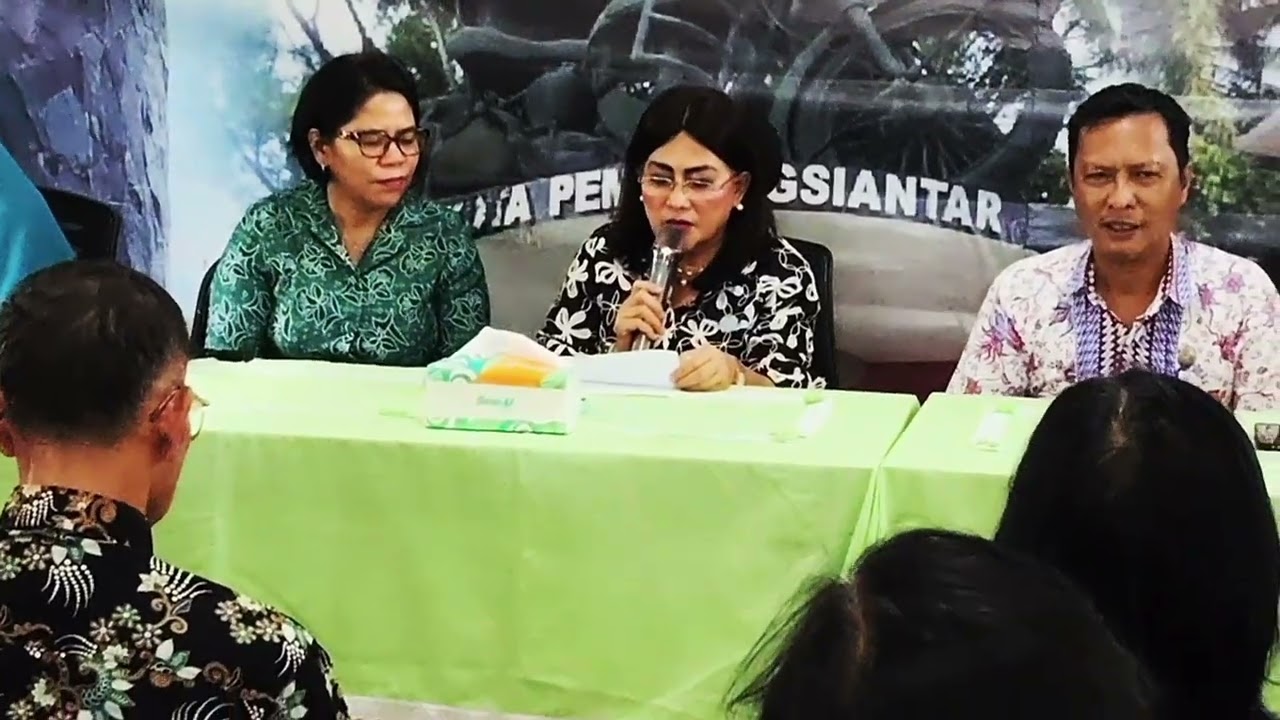 Pembukaan Pelatihan IVA Test oleh Ketua TP.PKK Kota Pematangsiantar