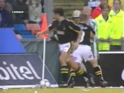 RÃ¥sunda Fotbollstadion den 8 maj 2000 infÃ¶r 34004 Ã¥skÃ¥dare. Ett stenhÃ¥rt derby infÃ¶r storpublik som AIK vann efter mÃ¥l av Daniel Hoch. Inslaget i fotbollskvÃ¤ll innehÃ¥ller ocksÃ¥ intervjuer med representanter fÃ¶r AIK Tifo och Bara Bajare om de allt starkare Tifoarrangemangen i Svensk fotboll.