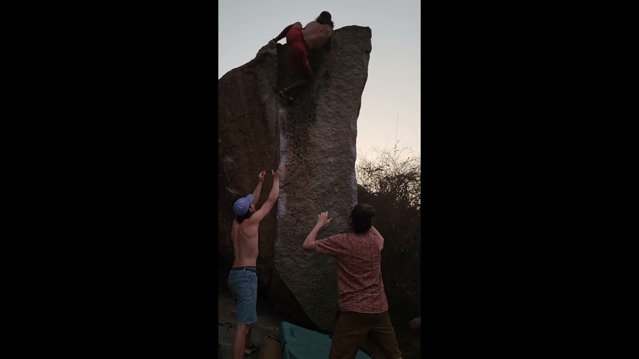 Hampi - Double Arete - 7b