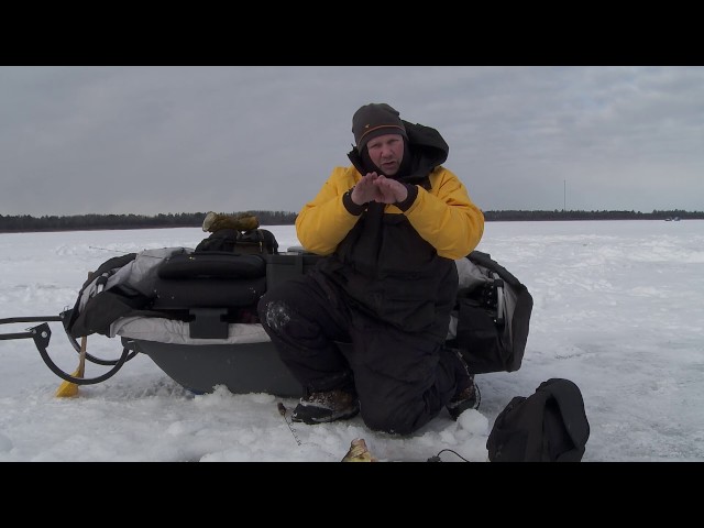 Using 2D SONAR for Ice Fishing - Humminbird ICE HELIX 