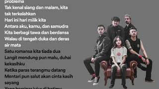 Aku Kamu Dan Samudra  Rebellion Rose