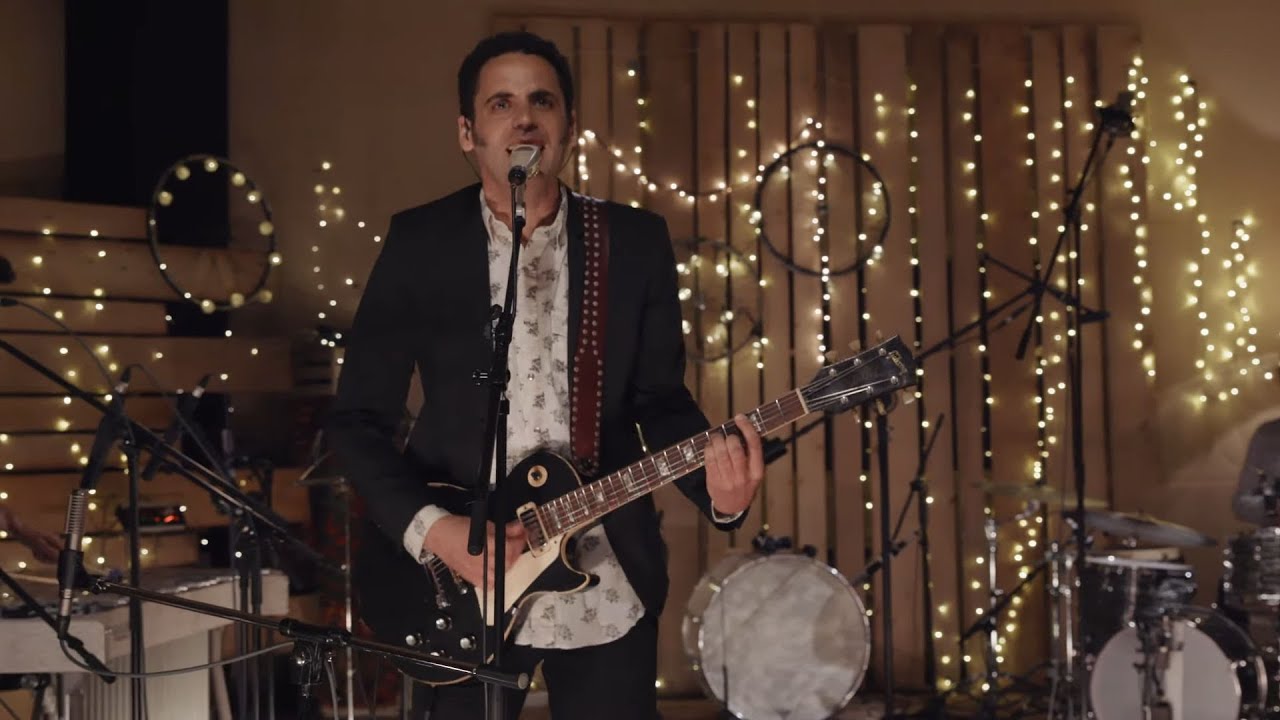 Watch Depedro - ¿Hay algo ahí? (Videoclip Oficial) on YouTube Watch Depedro - ¿Hay algo ahí? (Videoclip Oficial) on YouTube