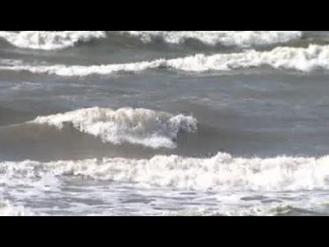Increased risk of rip currents at the coast