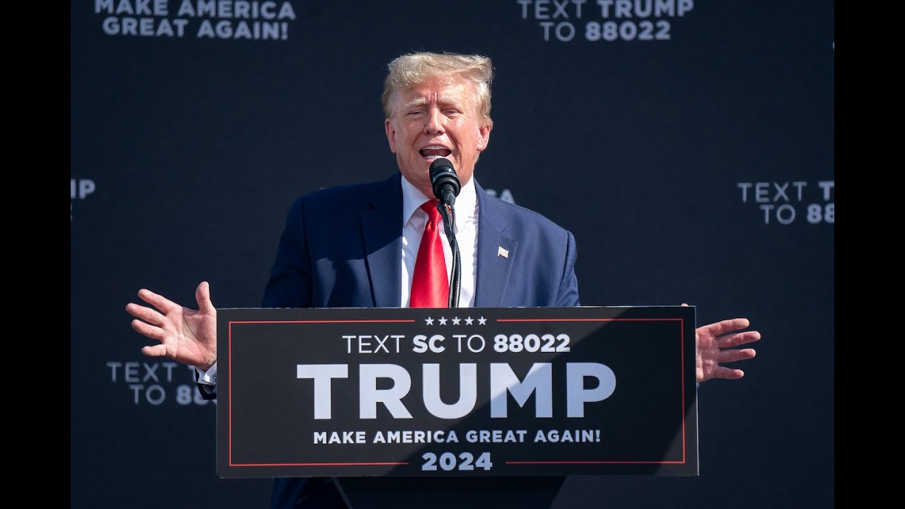 LIVE: Trump Campaigns in North Charleston, South Carolina - YouTube