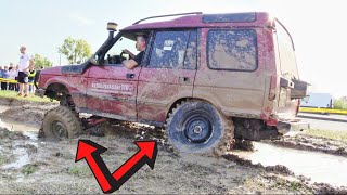 Land Rover Discovery 300Tdi - EXTREME OFF-ROAD Parkour  - Climbing, Mud & Water Moat!