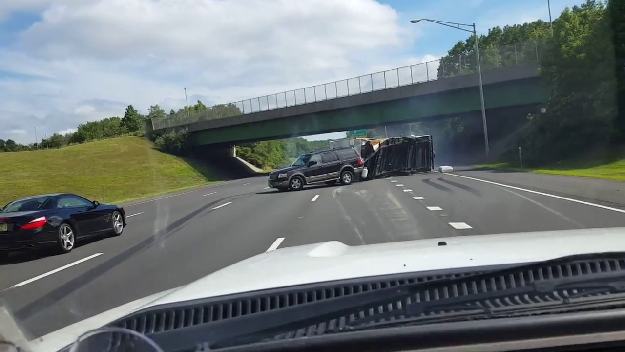 Camper Swerves Onto Traffic On Garden State Parkway Youtube