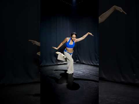 Slithering to Indian Flute🐍 #dancevidoes #youtube #youtubeshorts #viral #trend #share #saumyakamble