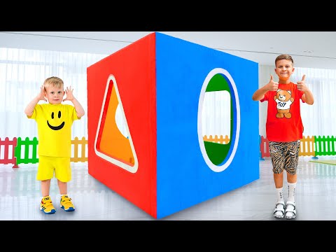Oliver and Roma Take On The GIANT Sorter Cube Challenge