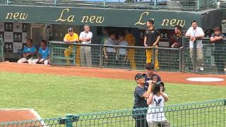 2015.07.04 Lamigo賽前表演-任賢齊-再出發-西下F區視野