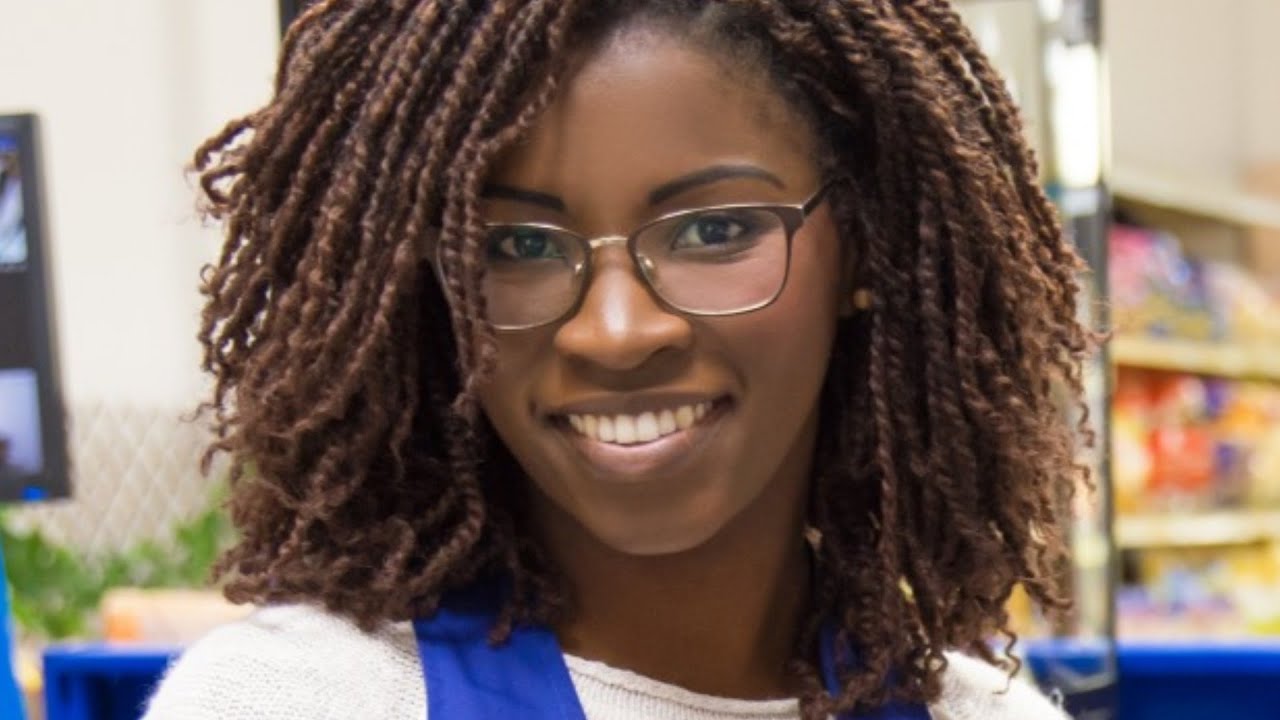 The Real Reason Sam's Club Looks Over Your Receipt - YouTube