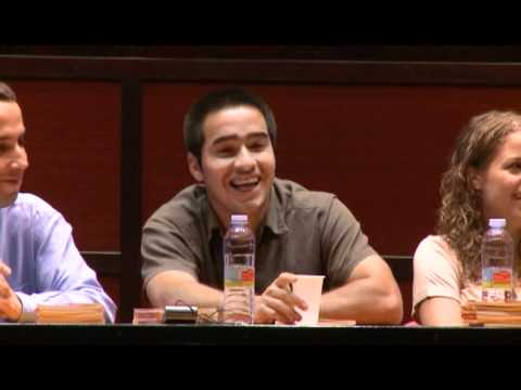 Turno de preguntas en la lectura de Valdediós - YouTube