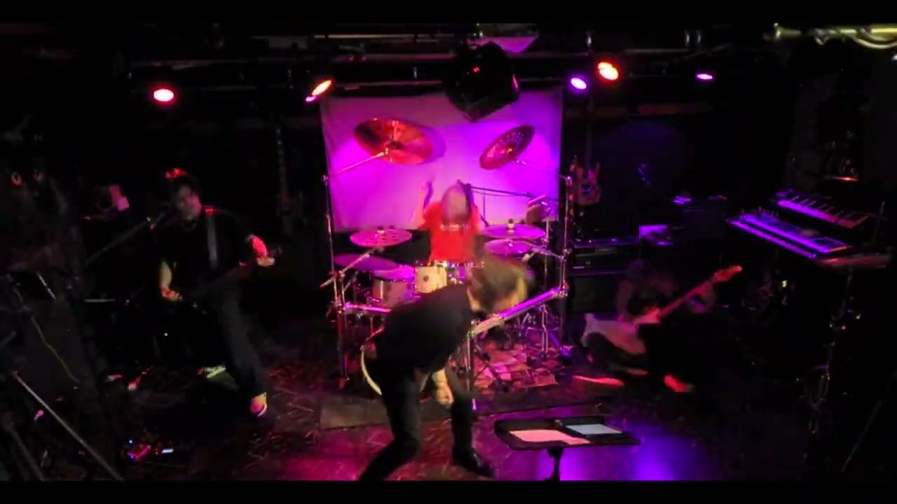 問題の大コケシーン