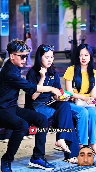 Prank with beautiful girl #prank #lucu #funny #ngakak #comedy #dj #dangdut