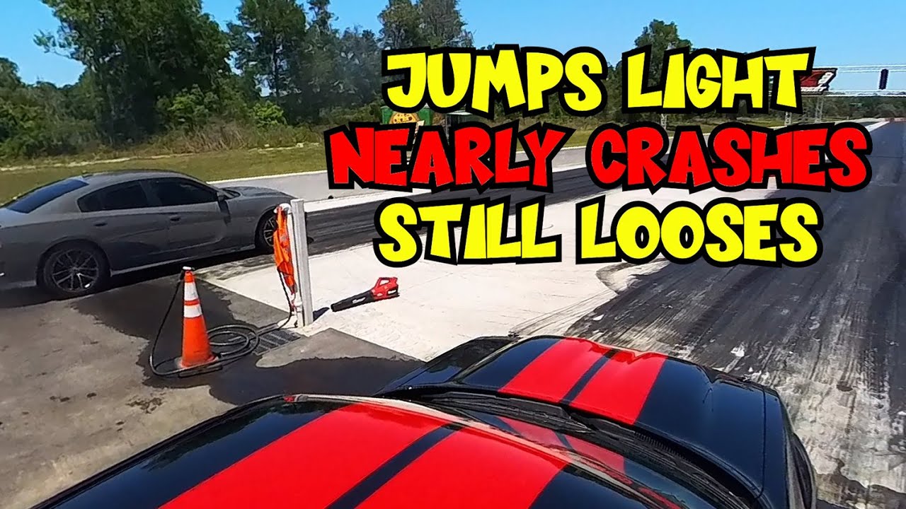 Jumps light nearly crashes and still looses - @LeadFootCity - YouTube