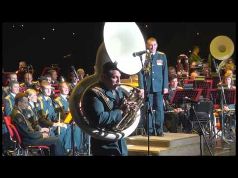 Video: Atšķirība Starp Tubu Un Sousaphone