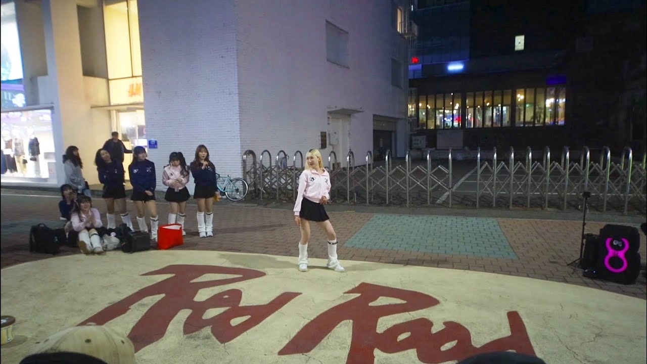 260306 홍대버스킹 아이밍 민진 아이브 뱅뱅 직캠 