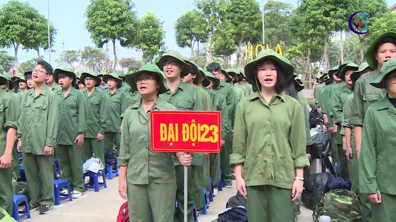 TRƯỜNG THPT ĐÔNG MỸ HỌC TẬP TRẢI NGHIỆM KỸ NĂNG QUÂN SỰ 2025