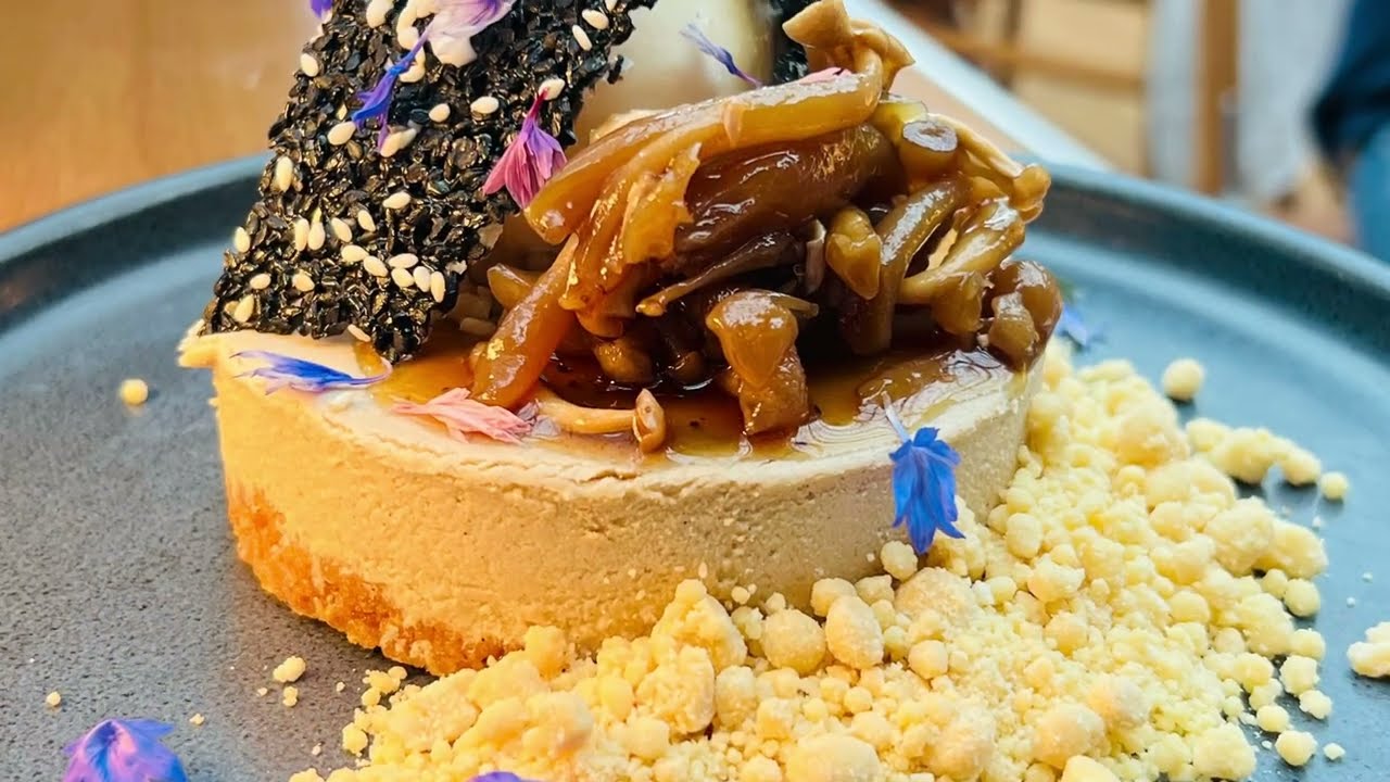 Dinner with a View at Cindy’s Rooftop | Tesa’s Travel Minute | Chicago Eats