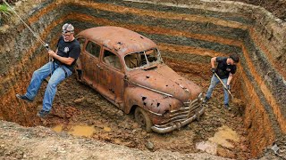 Download Lagu Rescuing a 1946 Plymouth P15S pecial Sedan from the Brink of Death MP3