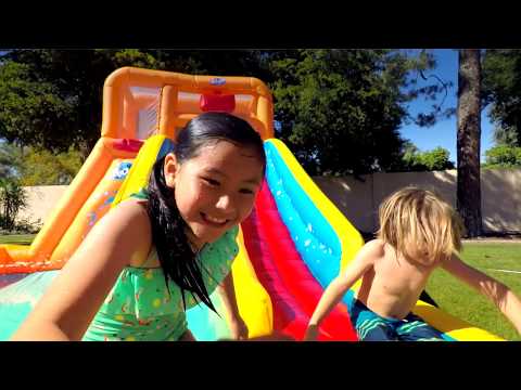 Parque acuático inflable H2OGO! Tsunami Waves Summit