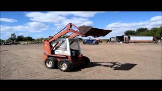 Gehl 4510 skid steer for sale | sold at auction October 8, 2015