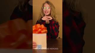 Next-Level Christmas Gift Wrapping Hack You Need to Try 🎁💫 #wowcube