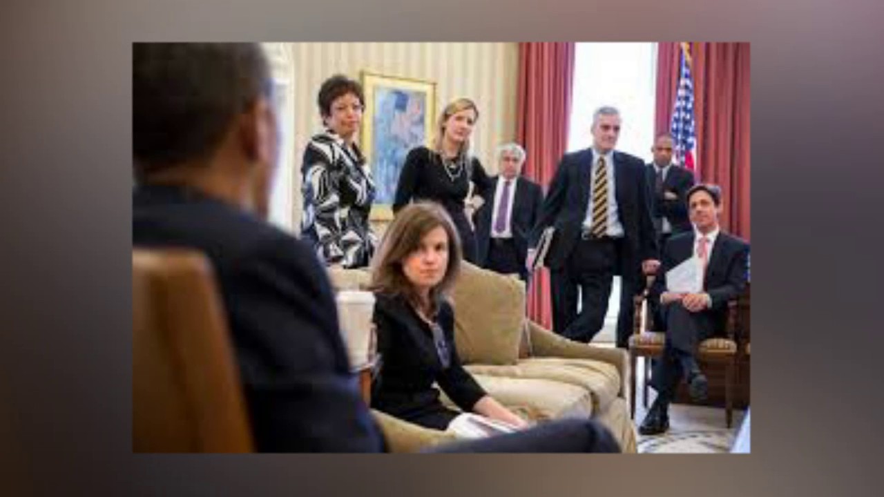 [ USA DAY] Advice for girls Former Obama aide Mastromonaco writes book