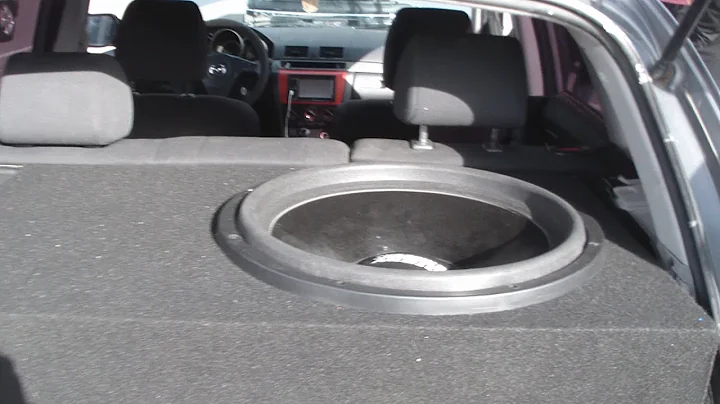 18" Sundown Audio ZV3 flexing Mazda 3 Hatchback