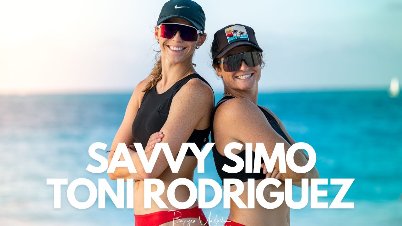 Savvy Simo, Toni Rodriguez back together on the beach after tough 2022