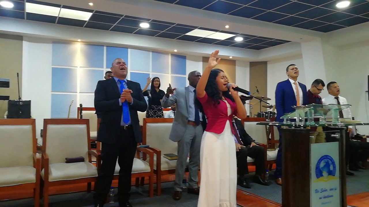 ESTEFANY QUINTERO J Quien Como Él (cover)