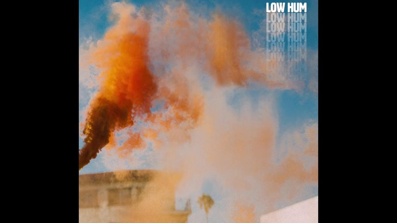 Low Hum - Comatose (432hz☯️) Low Hum - Comatose (432hz☯️)
