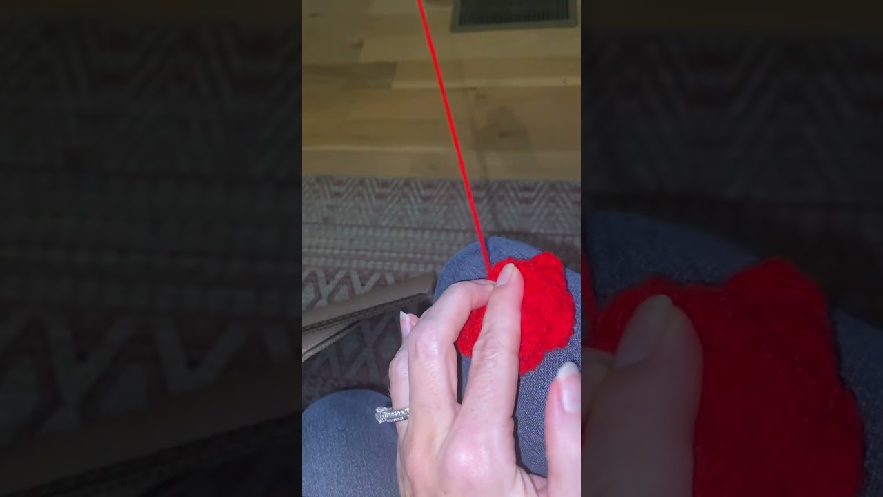 How to crochet a rose Part 2