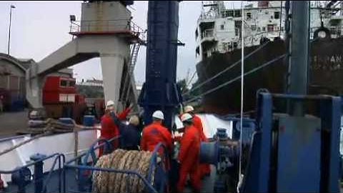 Turn Wind into Profit Video SkySails